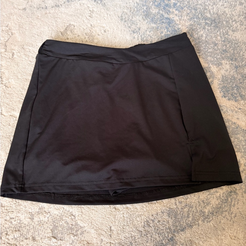 SHEIN Black Athletic Skort with Built-In Shorts